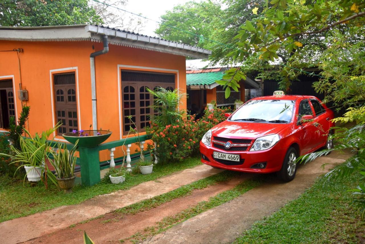 S P City Resort Anuradhapura Kültér fotó