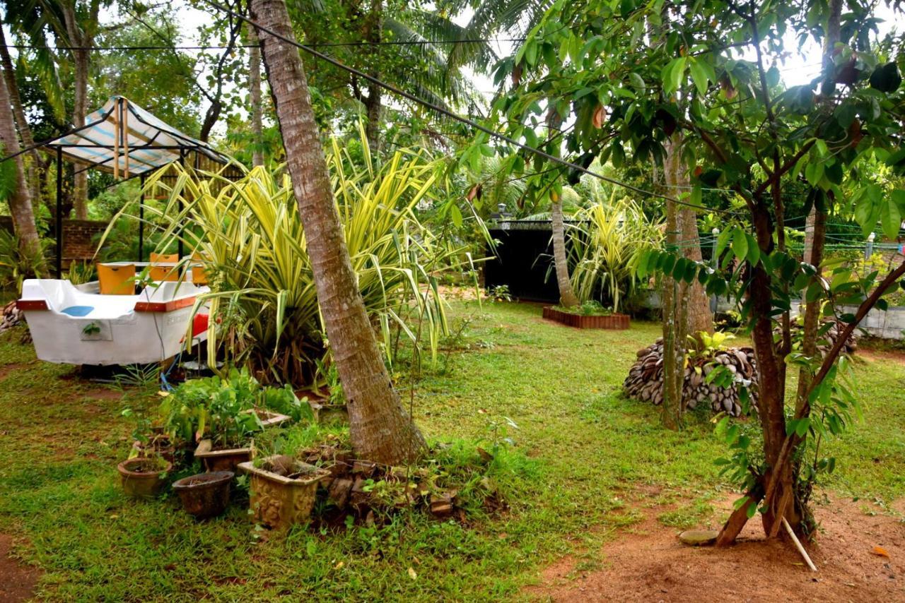 S P City Resort Anuradhapura Kültér fotó