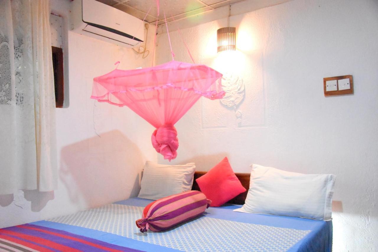 S P City Resort Anuradhapura Kültér fotó