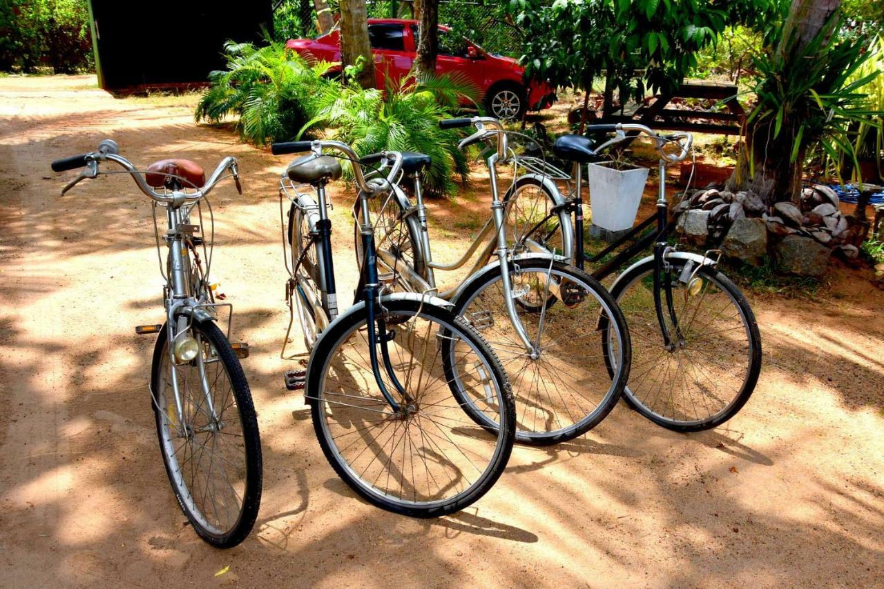 S P City Resort Anuradhapura Kültér fotó