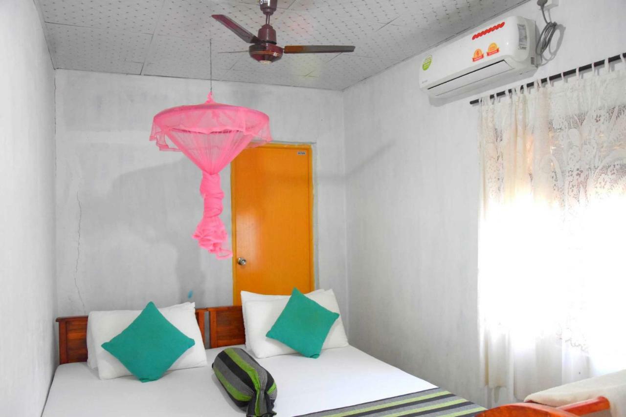 S P City Resort Anuradhapura Kültér fotó